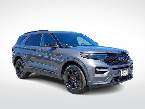 Carbonized Gray Metallic 2022 Ford Explorer ST