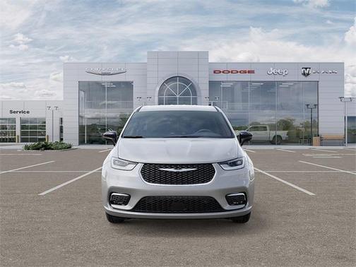 2026 Chrysler Pacifica L