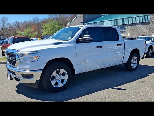Bright White Clearcoat 2023 RAM 1500 Big Horn/Lone Star