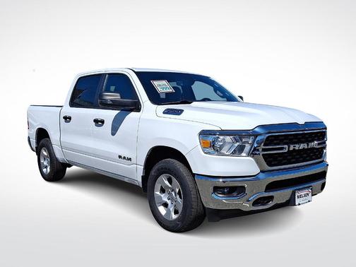 Bright White Clearcoat 2023 RAM 1500 Big Horn/Lone Star