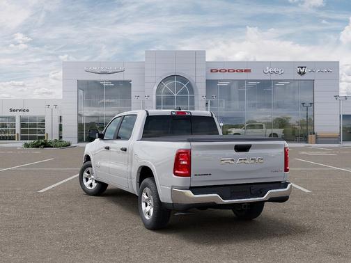 Bright White Clearcoat 2026 RAM 1500 Big Horn/Lone Star