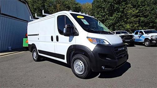 2025 RAM ProMaster 2500 Tradesman