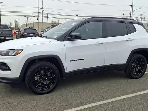 2023 Jeep Compass Latitude