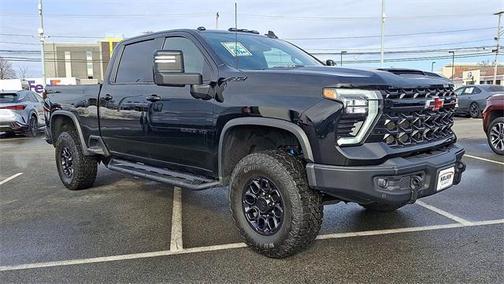 2025 Chevrolet Silverado 2500 4WD Crew Cab Standard Bed ZR2