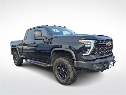 2025 Chevrolet Silverado 2500 4WD Crew Cab Standard Bed ZR2