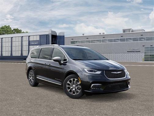 2026 Chrysler Pacifica L
