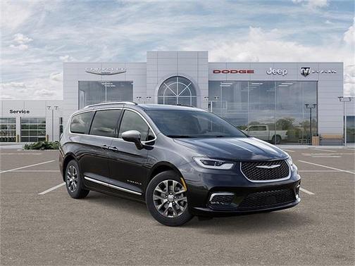 2026 Chrysler Pacifica L