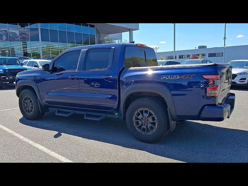 Deep Blue Pearl 2023 Nissan Frontier PRO-4X