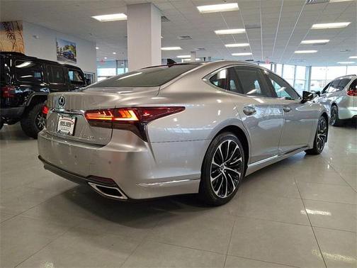 2023 Lexus LS 500 Base