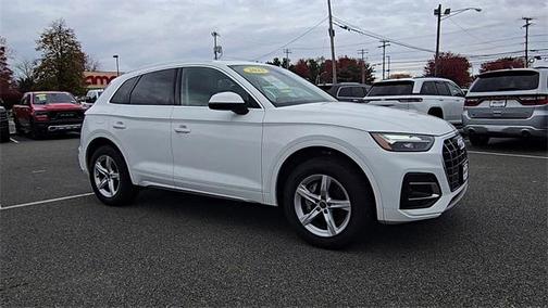 2023 Audi Q5 40 Premium