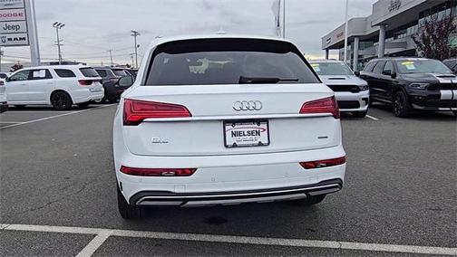 2023 Audi Q5 40 Premium