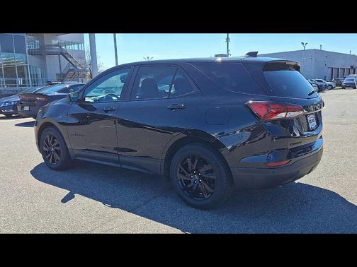 Mosaic Black Metallic 2024 Chevrolet Equinox LS