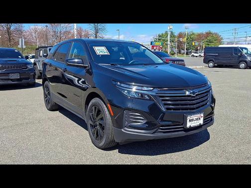 Mosaic Black Metallic 2024 Chevrolet Equinox LS