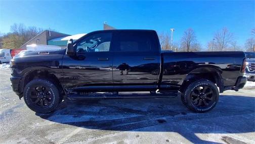 2025 RAM 2500 Big Horn Crew Cab 4x4 6'4' Box