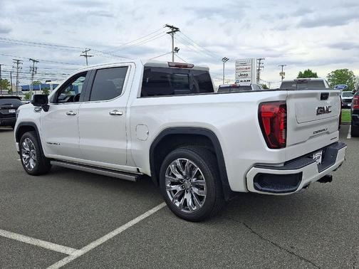 White Frost Tricoat 2024 GMC Sierra 1500 Denali
