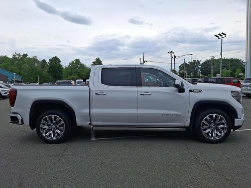 White Frost Tricoat 2024 GMC Sierra 1500 Denali