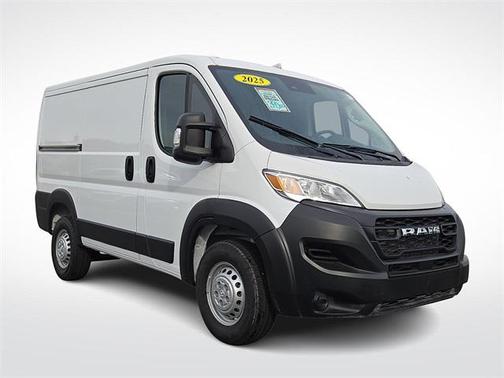 2025 RAM ProMaster 1500 Low Roof