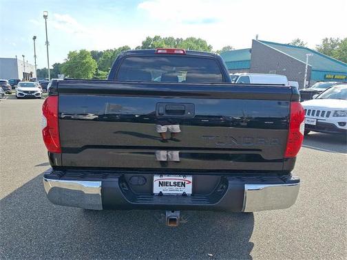 2018 Toyota Tundra SR5