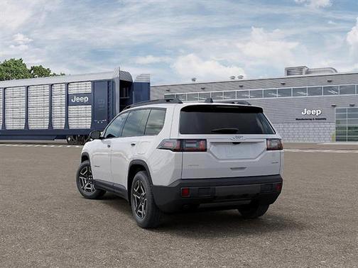 Bright White Clearcoat 2026 Jeep Cherokee Laredo