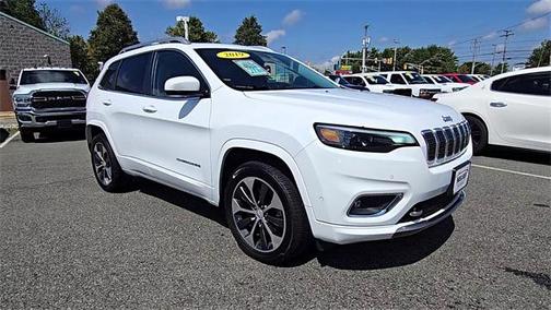 2019 Jeep Cherokee Overland