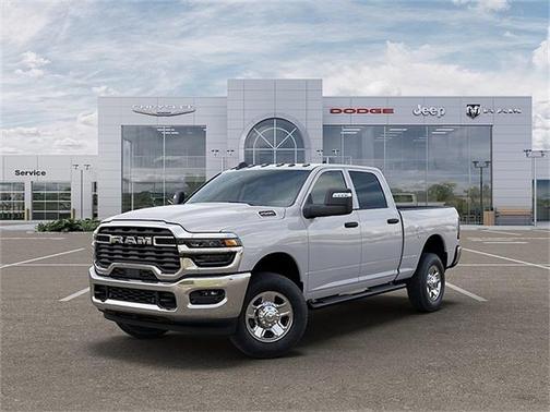 2026 RAM 2500 Tradesman Crew Cab 4x4 6'4' Box