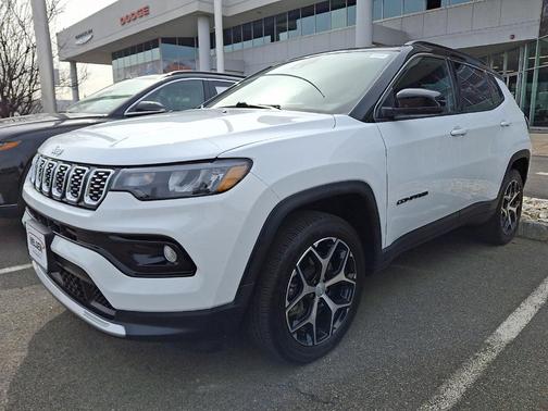 Bright White Clearcoat 2024 Jeep Compass Limited
