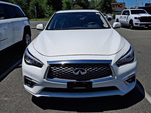 Pure White 2023 INFINITI Q50 3.0t LUXE