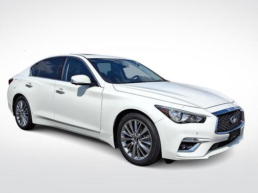 Pure White 2023 INFINITI Q50 3.0t LUXE