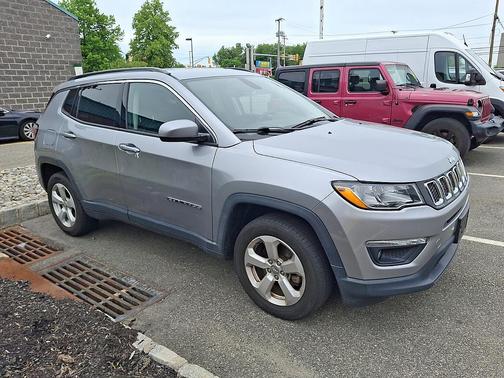 Billet Silver Metallic Clearcoat 2019 Jeep Compass Latitude