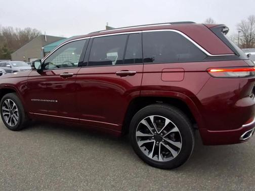 2023 Jeep Grand Cherokee Overland