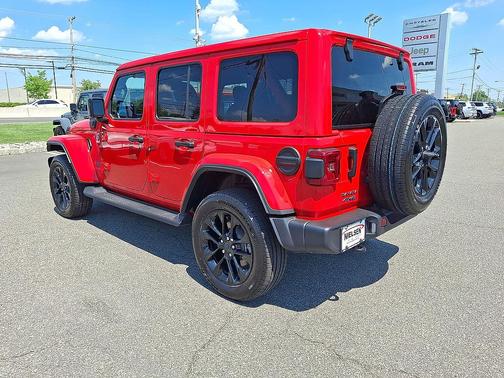 Firecracker Red Clearcoat 2025 Jeep Wrangler 4xe Sahara