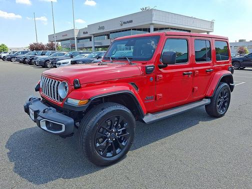 Firecracker Red Clearcoat 2025 Jeep Wrangler 4xe Sahara