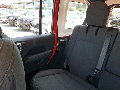 Firecracker Red Clearcoat 2025 Jeep Wrangler 4xe Sahara