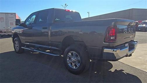 2025 RAM 2500 Big Horn Crew Cab 4x4 6'4' Box
