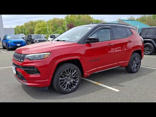 Redline Pearlcoat 2023 Jeep Compass High Altitude