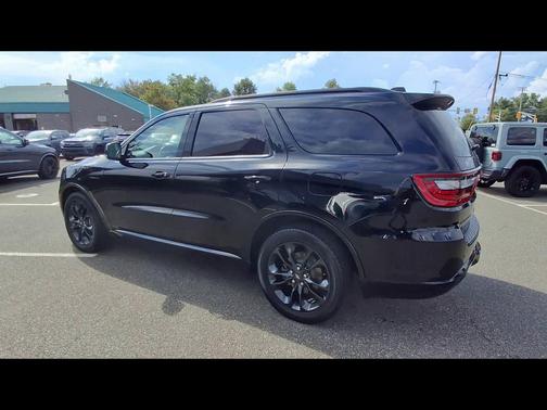 DB Black Clearcoat 2023 Dodge Durango R/T Plus AWD