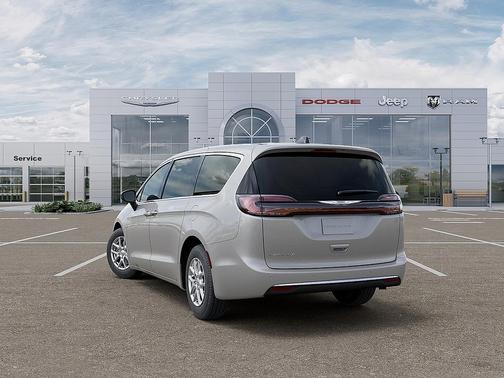 Silver Mist Clearcoat 2026 Chrysler Pacifica L