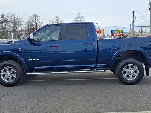 2022 RAM 2500 Laramie Crew Cab 4x4 6'4' Box