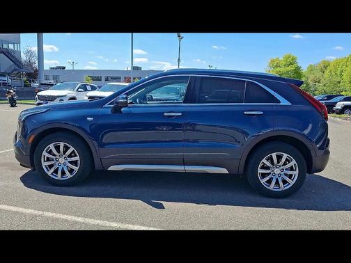 Twilight Blue Metallic 2021 Cadillac XT4 Premium Luxury