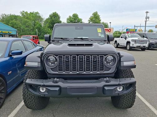 Black Clearcoat 2026 Jeep Wrangler 4-Door Moab 392 4x4