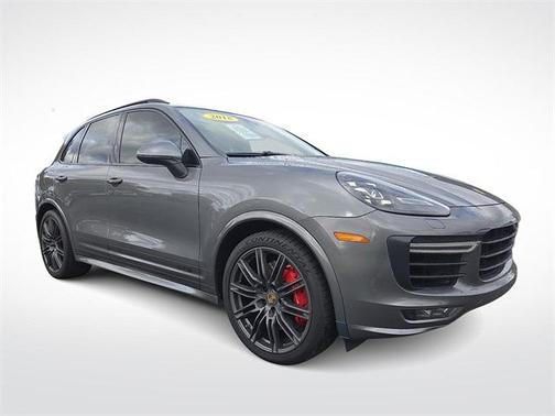 2018 Porsche Cayenne GTS