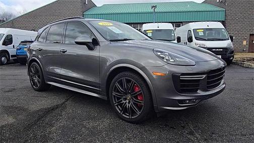 2018 Porsche Cayenne GTS
