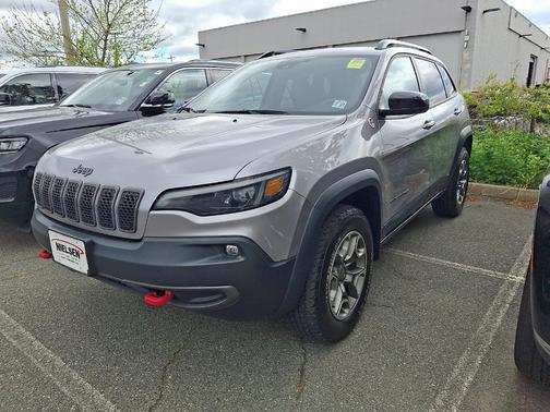 Billet Silver Metallic Clearcoat 2022 Jeep Cherokee Trailhawk
