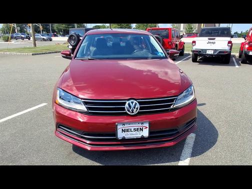 Cardinal Red Metallic 2017 Volkswagen Jetta 1.4T SE