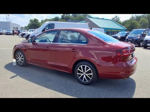 Cardinal Red Metallic 2017 Volkswagen Jetta 1.4T SE