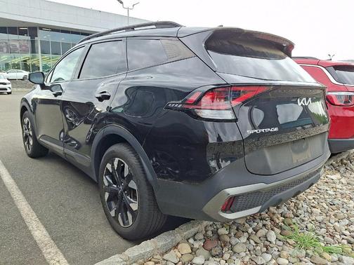 Ebony Black 2023 Kia Sportage X-Line