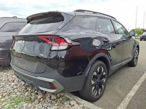 Ebony Black 2023 Kia Sportage X-Line
