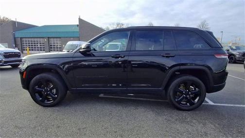 2023 Jeep Grand Cherokee Altitude