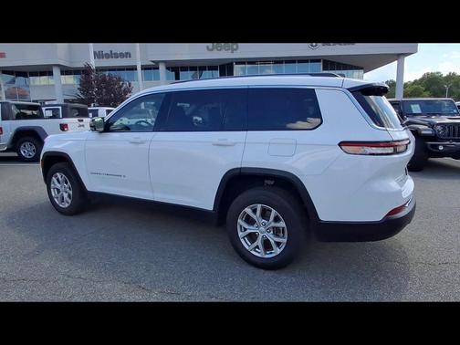 Bright White Clearcoat 2023 Jeep Grand Cherokee L Limited
