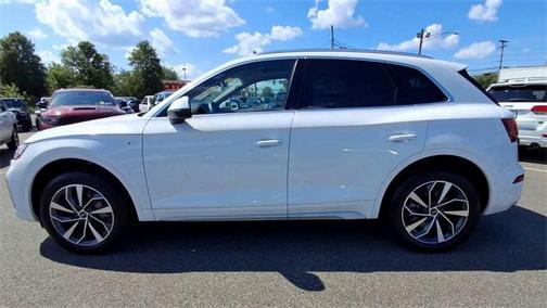 2023 Audi Q5 45 S line Premium Plus